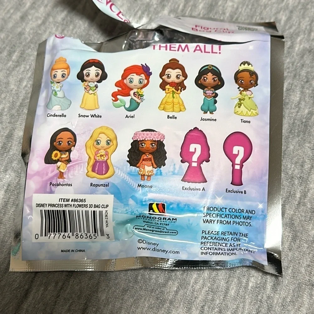 Disney Princess Figural Bag Clip Keychain collectible RARE mermaid cupcake
